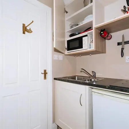 דירה Compact 1bd Studio - Near Sandymount Beach *