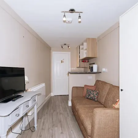 דירה Compact 1bd Studio - Near Sandymount Beach *